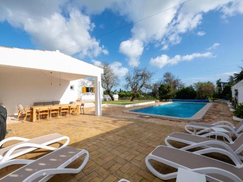 Villa Caran Lagos