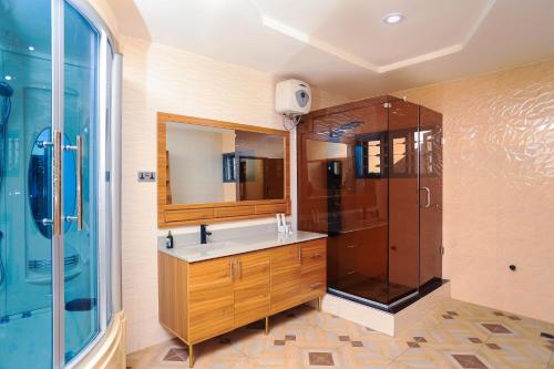 Koupelna v ubytování ED & DRE Hotel Ibadan