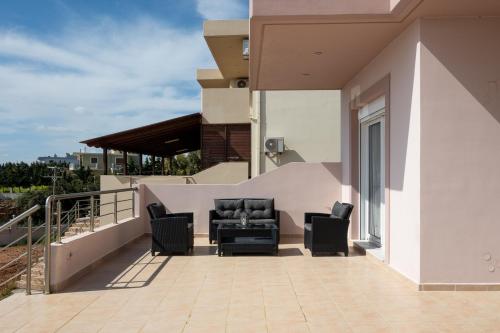 Gallery image of Kalypso Sea View Villa in Koskinou