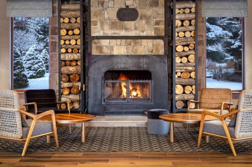 Posezení v ubytování Four Points by Sheraton Bansko