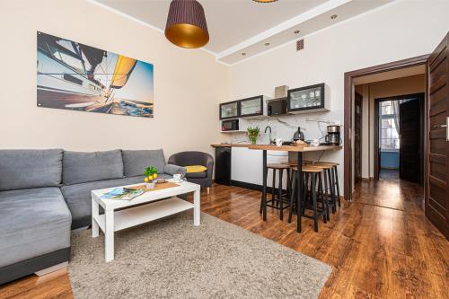 Kuchyňa alebo kuchynka v ubytovaní Długa Comfort Apartments