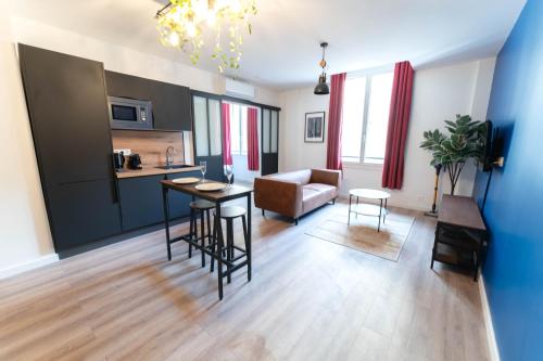 Fotografie z fotogalerie ubytování Magnifique Loft - Nice centre - Jacuzzi 2 v Nice