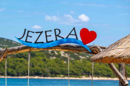 Mala kuća od soli pokraj mora 4 osobe Jezera Murter