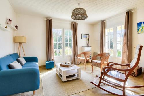 Maison pour 7 à 900m de la plage avec jardin