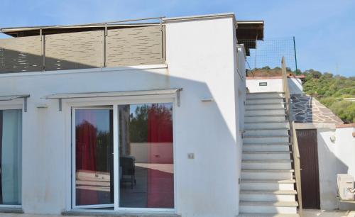 Imagen de la galería de ISS Travel, Casa Smeraldo 10 beds, wonderful view of the gulf of San Teodoro, en San Teodoro