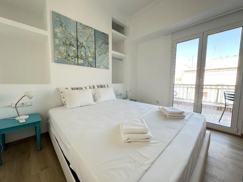 6th Floor Skyline Suite with Spectacular View