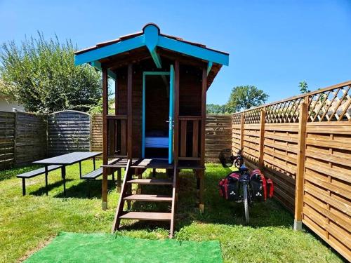 Cabane des randonneurs, jardin, Bassin d'Arcachon