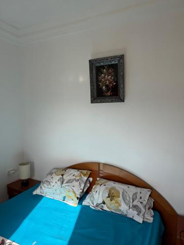 Ένα ή περισσότερα κρεβάτια σε δωμάτιο στο Cozy Home in Djerba s Heart