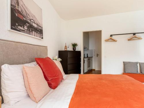 Postel nebo postele na pokoji v ubytování Apartment Double Room Modern-3 by Interhome