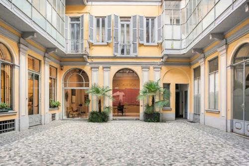 Brera 4 - City Center bright and cosy apartment x4!
