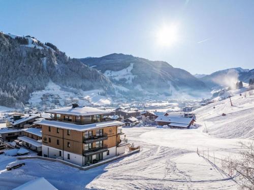 Apartment Mountain Suite Nr 202 by Interhome