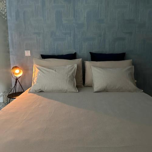 Letto o letti in una camera di Malpique heated pool & Jacuzzi Guest House