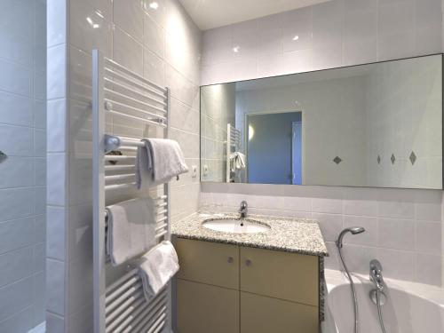 Apartment Reine Marine- T2 SUD by Interhome