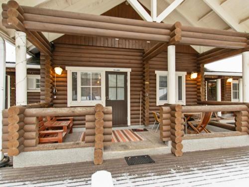 Posezení v ubytování Holiday Home Kilpolan orvokki- pauliina ja karoliina by Interhome