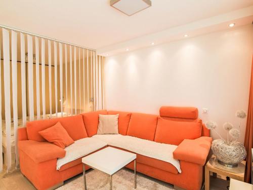 Apartment Cristal-4 by Interhome