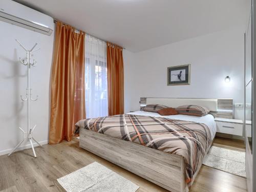 Apartment Poreč Center Sea by Interhome