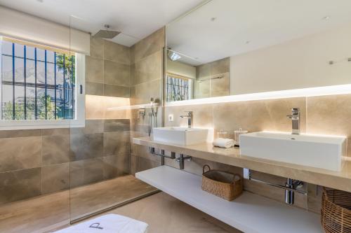Casa Petit Palais - Marbellamar by Finest Rentals