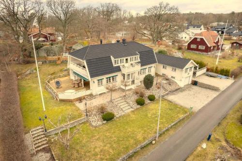 an aerial view of a house with a roof at Awesome Home In Särö With 1 Bedrooms And Wifi in Särö