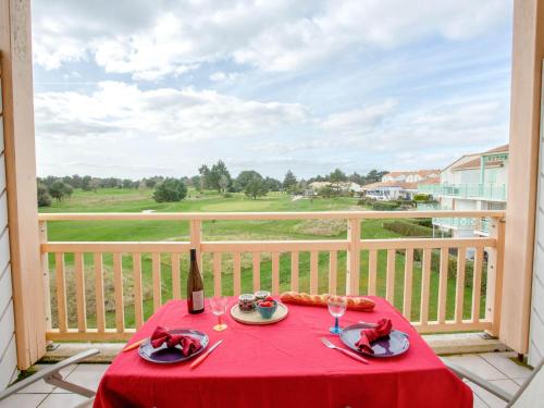 Apartment L'Orée du Golf-2 by Interhome