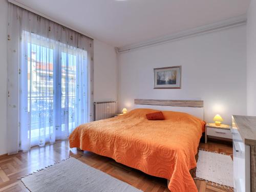 Apartment Jenny-1 by Interhome