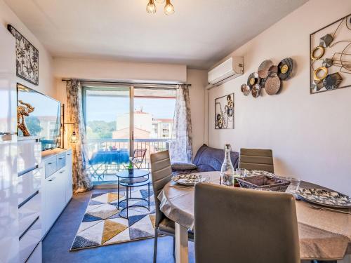 Posezení v ubytování Apartment L'Espelido-8 by Interhome