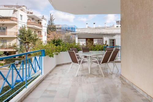 Ample 3BR Family Properties in Marousi by UPSTREET