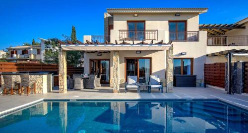 Modern Villa HG08 Pyrinas with Amazing Golf Views, in heart of Aphrodite Hills
