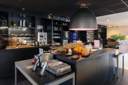 Φαγητό σε αυτό το ξενοδοχείο ή κάπου εκεί κοντά