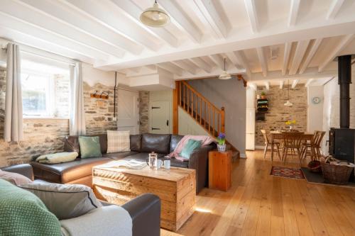 Gallery image of Treberfedd Farm Cottages and Cabins in Lampeter