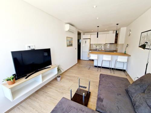 Dubrovnik Promenade Apartment - Free parking