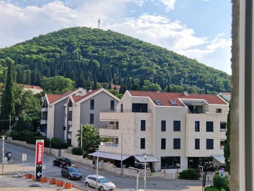 Dubrovnik Promenade Apartment - Free parking