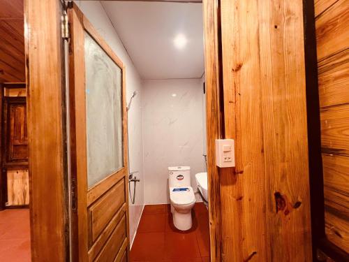 Phòng tắm tại Eliss Garden Coffee & Homestay