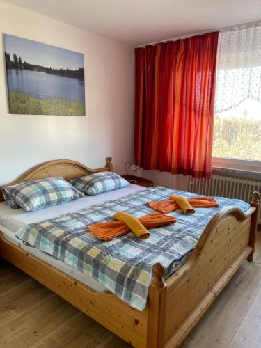 Postel nebo postele na pokoji v ubytování Naturkost-Hotel Harz