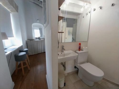 Ένα μπάνιο στο Estudio Boutique Arenal - Cama buhardilla