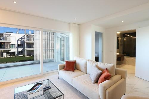 T2- Ocean House at Mar à Vista