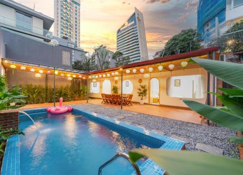 Bazén v ubytování 5min Walk MyKhe Private Pool Villa nebo v jeho okolí