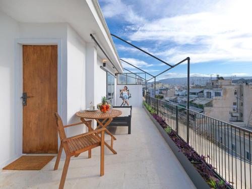 Athens at your feet - Modern Loft with a view
