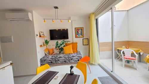 Picasso Huelin Malaga 250m from beach