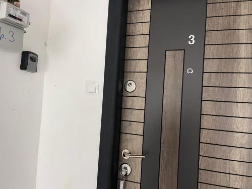 Φωτογραφία από το άλμπουμ του V apartament - ultra central Otopeni στο Otopeni