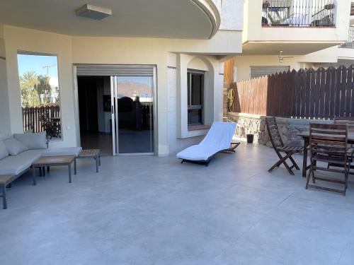 Amdar 2BR Garden Apt EILAT
