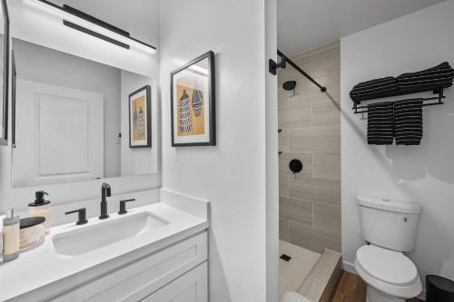 Koupelna v ubytování South O Bungalow 9 - Deluxe Work and Stay Queen Studio + Patio