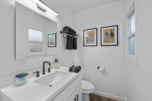 Phòng tắm tại South O Bungalow 2 - Deluxe Queen Studio + Patio