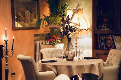 Posezení v ubytování Hotel Ristorante Ala d'Oro