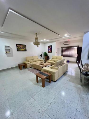 Gallery image of City palace suites and apartments in Rubuchi