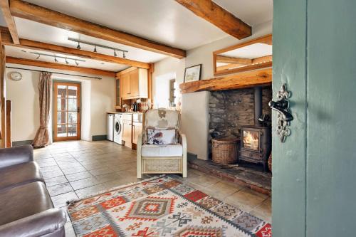 Kuchyň nebo kuchyňský kout v ubytování Finest Retreats - St Francis Cottage