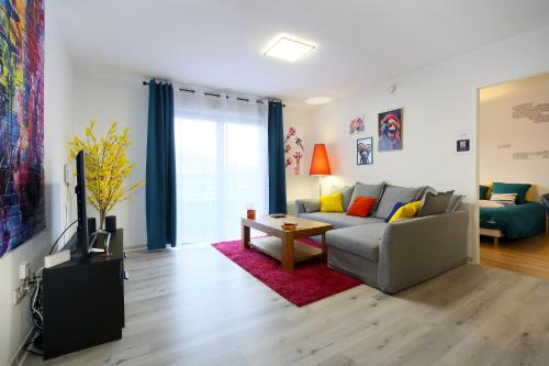 Vitamine - Services sur-mesure et Parking Gratuit