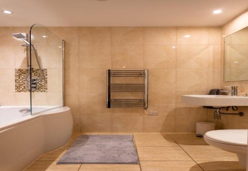 Koupelna v ubytování K Suites - Rivington Apartments