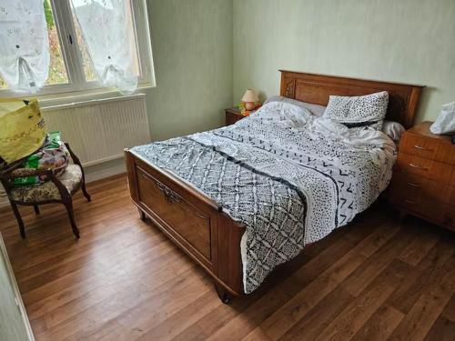 Photo de la galerie de l'établissement maison au calme, à Préveranges