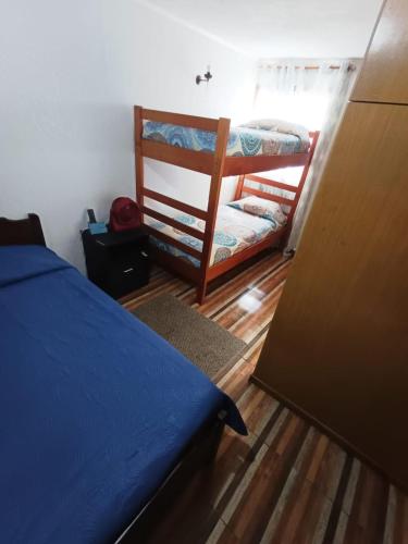 Postel nebo postele na pokoji v ubytování Hostal Caleta Abarca