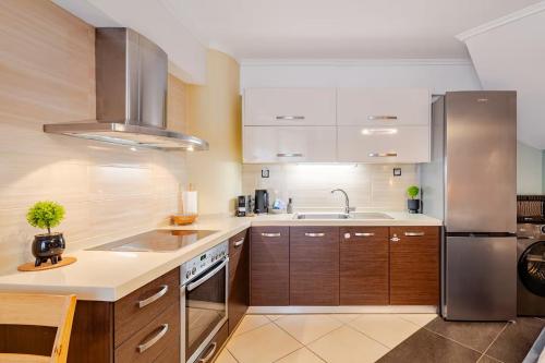 Fab Maisonette 100m2 - Private courtyard -Old City Acropole by JK